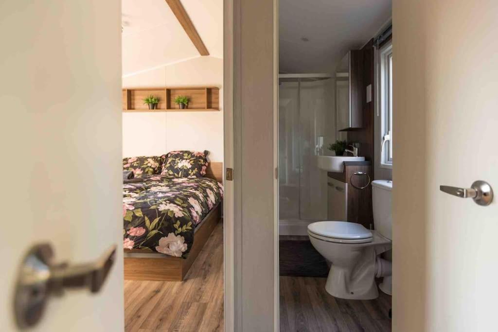 6-Persoons Chalet In Voorthuizen Op De Veluwe Villa Ngoại thất bức ảnh
